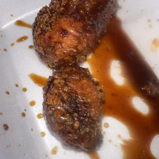 Burnt boneless wings