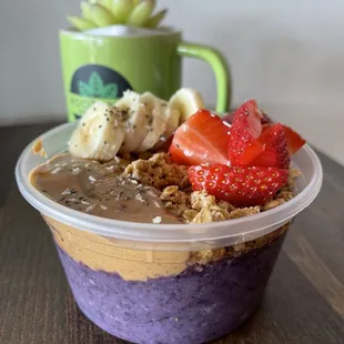Acai Bowl with agave instead of honey