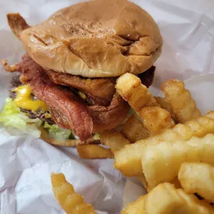 Double Salad Cheeseburger