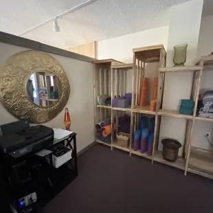 Yoga blocks and blankets