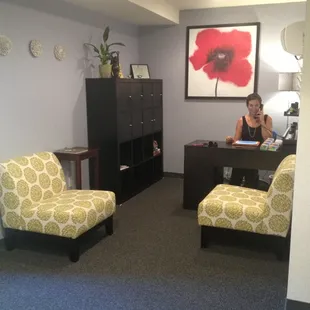 Waiting room &amp; the lovely owner &amp; therapist, Sara