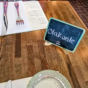 It feels like the table is just for you when you make reservations. The staff also treat everyone like a VIP.