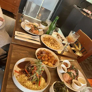 Collard greens, Pepper Steak &amp; Yellow rice, Crispy potatoes, Half Rotisserie chicken, Mac &amp; Cheese