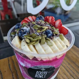 Roots bowl