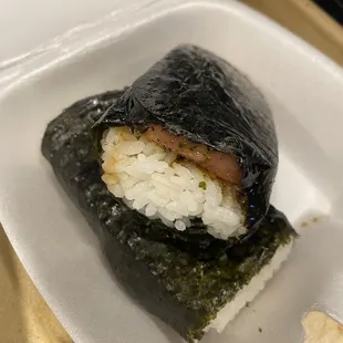 Spam musubi