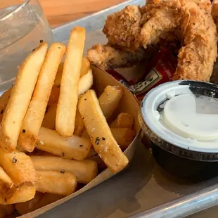 Chicken fingers and fries
