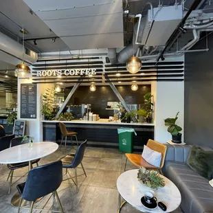 Bar area and seating