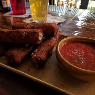 Mozzarella Sticks