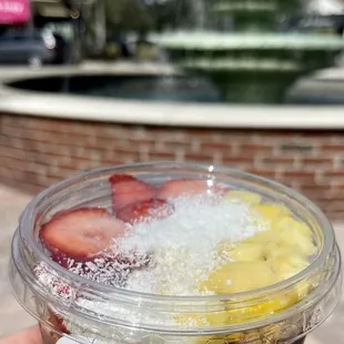 tropical paradise açaí bowl