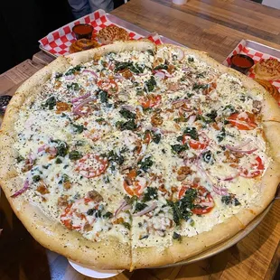 Rosalie Pizza (28")