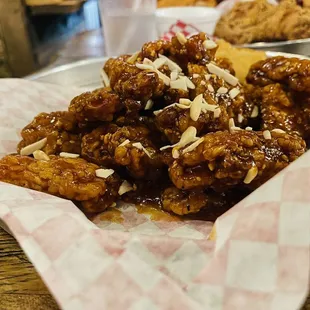 poultry, chicken wings, food, chicken wings and fried chicken, fried chicken wings, chicken, fried chicken, bbq chicken, bbq wings