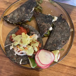 3 rajas con queso 1 coliflor Al pastor