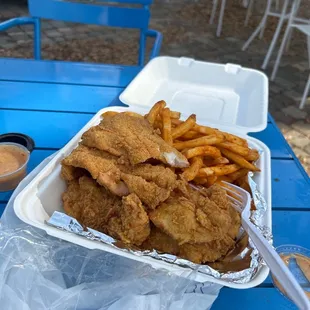 Chicken and fish platter