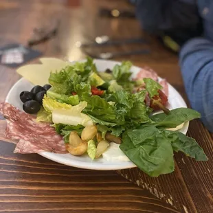 Antipasto salad