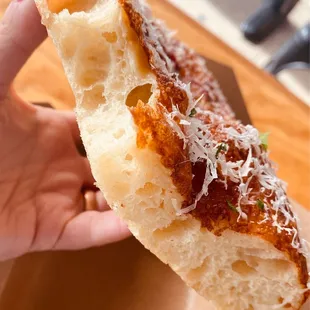 Pizza crumb structure (after a bite)
