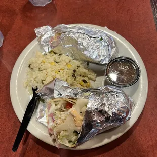 fish tacos. pretty mid. you can DEFINITELY find better tex mix in SA