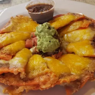 Bean and cheese nachos