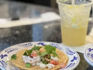 La Gloria - San Antonio International Airport