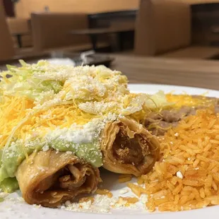 Beef flautas plate