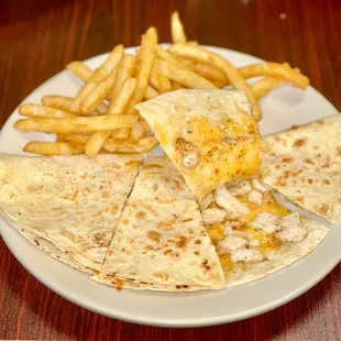 Kids Chicken quesadilla with French Fries