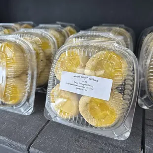 Lemon finger cookies