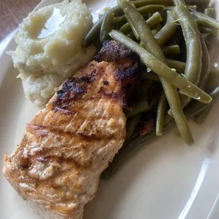 Pan-grilled salmon