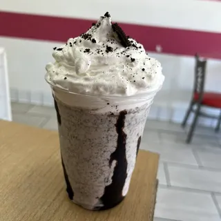 Oreo Milkshake