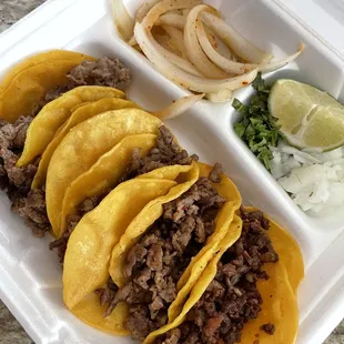 Tacos de asada (lunch menu)