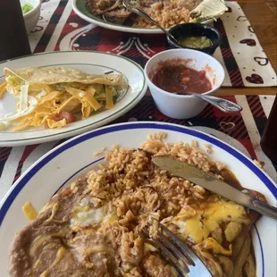 20. Carnitas Plate Combination 5. One Taco and 1 Enchilada Combination