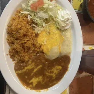 Green chile tamale with beans and rice