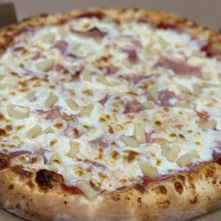 Hawaiian pizza