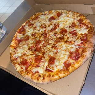 King size pizza