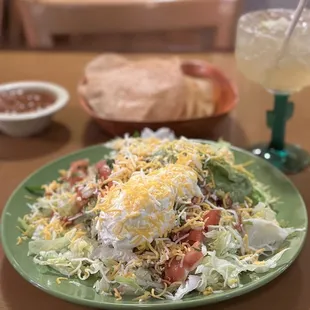 a plate of mexican food