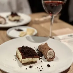 Tiramisu and cannoli