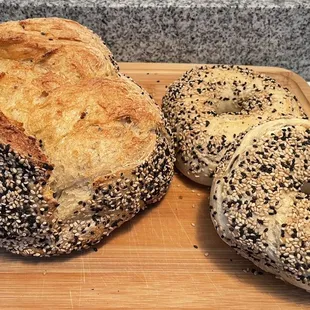 Roscoe now makes sourdough bagels