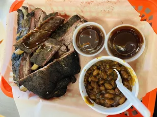 Low-N-Slow Midwest BBQ