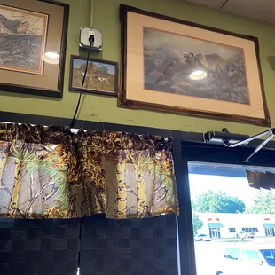 a view of the outside of the restaurant