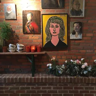 Such a tasteful little shop!