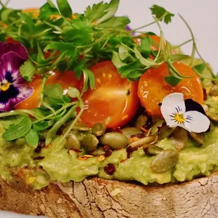 Avocado toast  10/10!