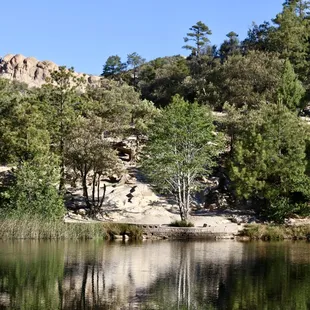 Early morning looking westward towards the edge of the dam.