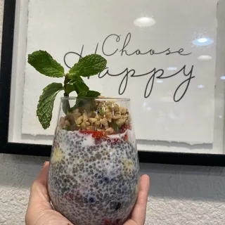 rainbow chia pudding