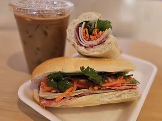 Star Bakery & Sandwich