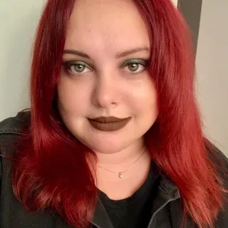 Kat S.