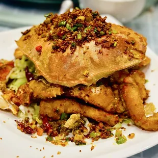 Garlic fried crab