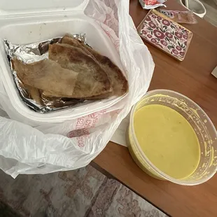 Roti and yellow curry