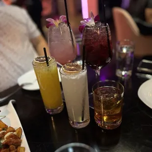 Pretty drinks. Money Shot was refreshing!