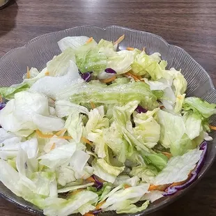 Salad?  Just plain lettuce.