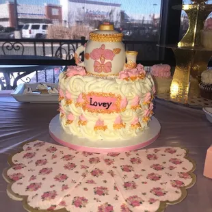 Red velvet and coconut teapot cake
