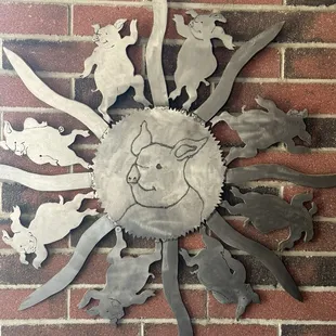 Pig art sun