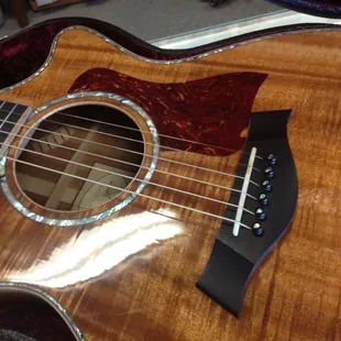 I customized my Taylor k22ce at Rosedale music